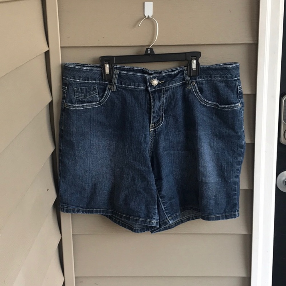 VSK Jean shorts!  Size 12.